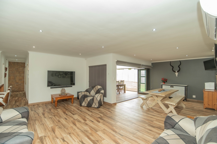 3 Bedroom Property for Sale in Rowallan Park Eastern Cape